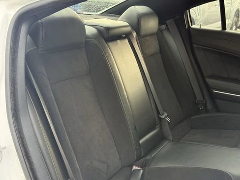Used 2019 Dodge Charger Scat Pack w/ Technology Group RWD image 32