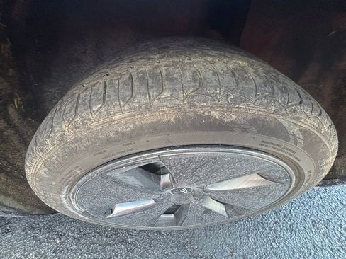 Used 2023 Tesla Model 3 Standard Range image 16