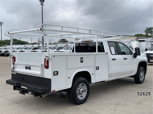 Used 2022 Chevrolet Silverado 2500 W/T w/ WT Convenience Package RWD image 2