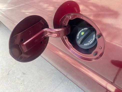 Used 2006 Ford E-150 and Econoline 150 Wagon image 84