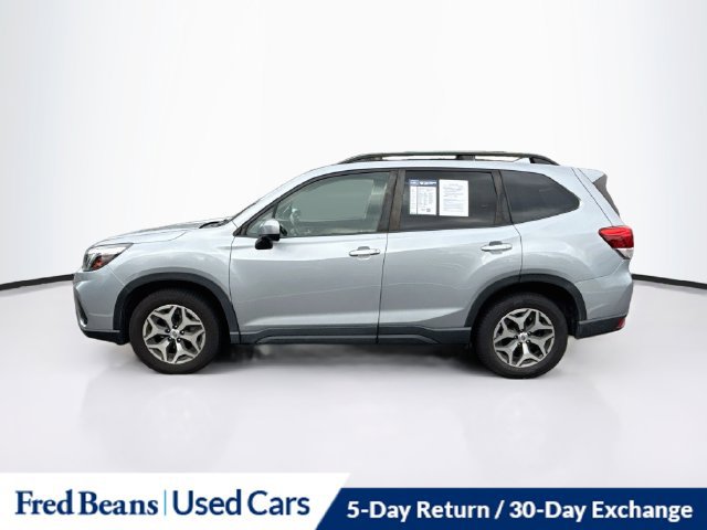 Used 2020 Subaru Forester Premium AWD/4WD image 5