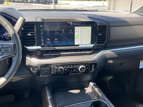 New 2026 Chevrolet Silverado 2500 High Country w/ High Country Premium Package AWD/4WD image 6