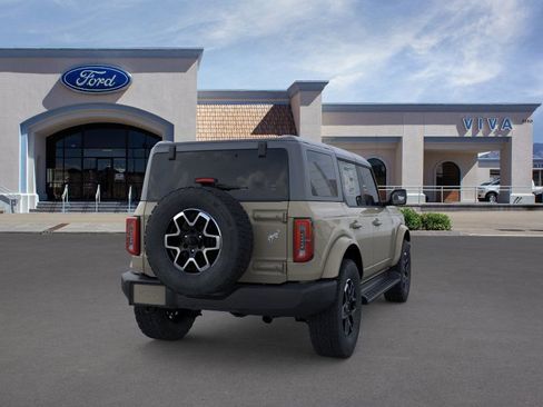 New 2025 Ford Bronco Outer Banks image 8