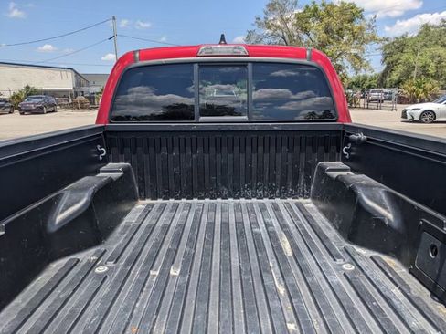 Used 2023 Toyota Tacoma SR5 RWD image 13
