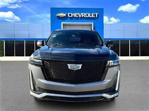 Used 2021 Cadillac Escalade Sport w/ Driver Assist Tech Package image 8