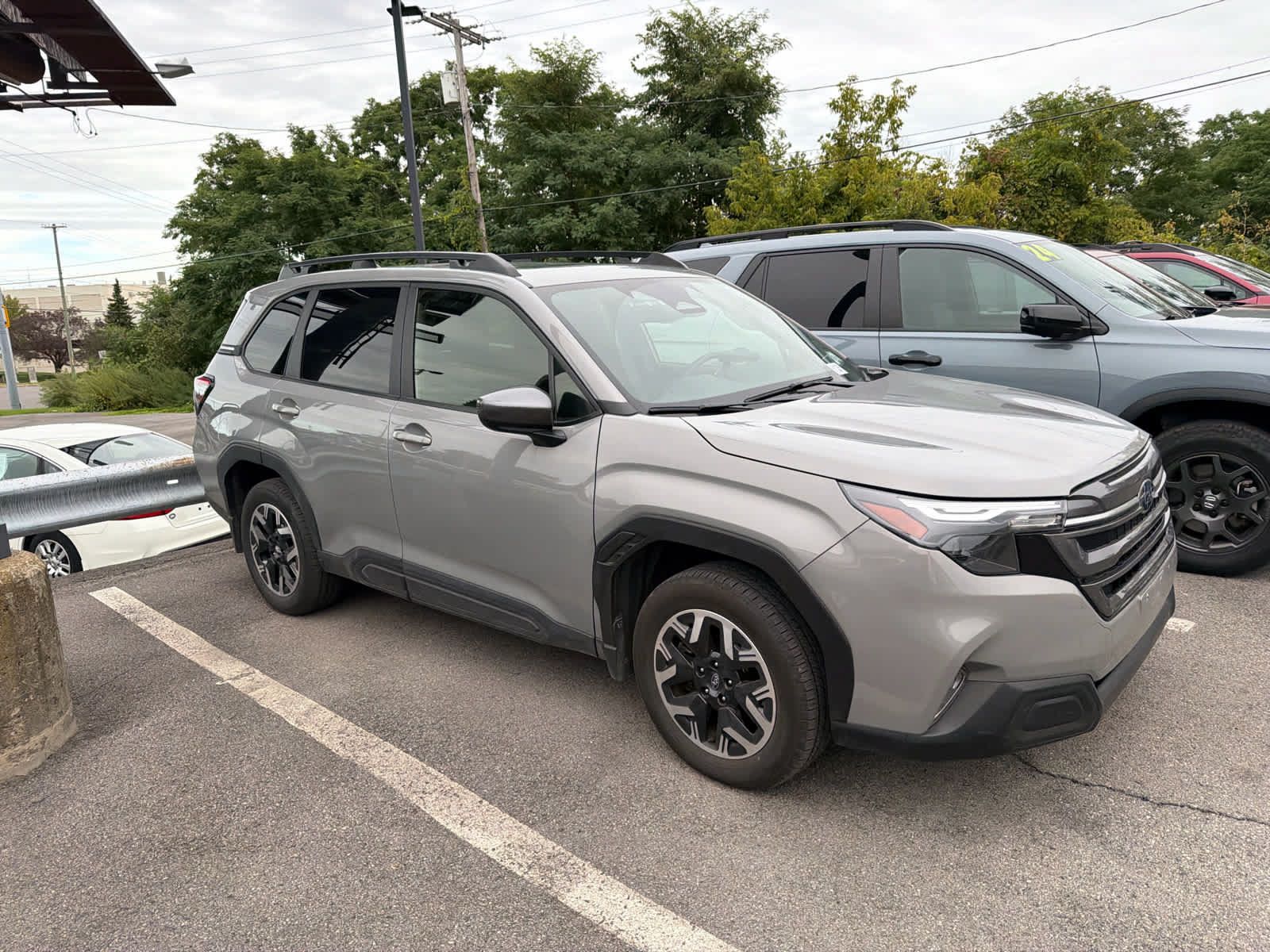 Used 2025 Subaru Forester Premium AWD/4WD image 19
