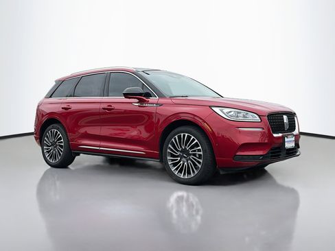 Used 2022 Lincoln Corsair Reserve w/ Equipment Group 201A image 1