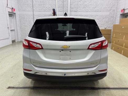 Used 2018 Chevrolet Equinox LT AWD/4WD image 4