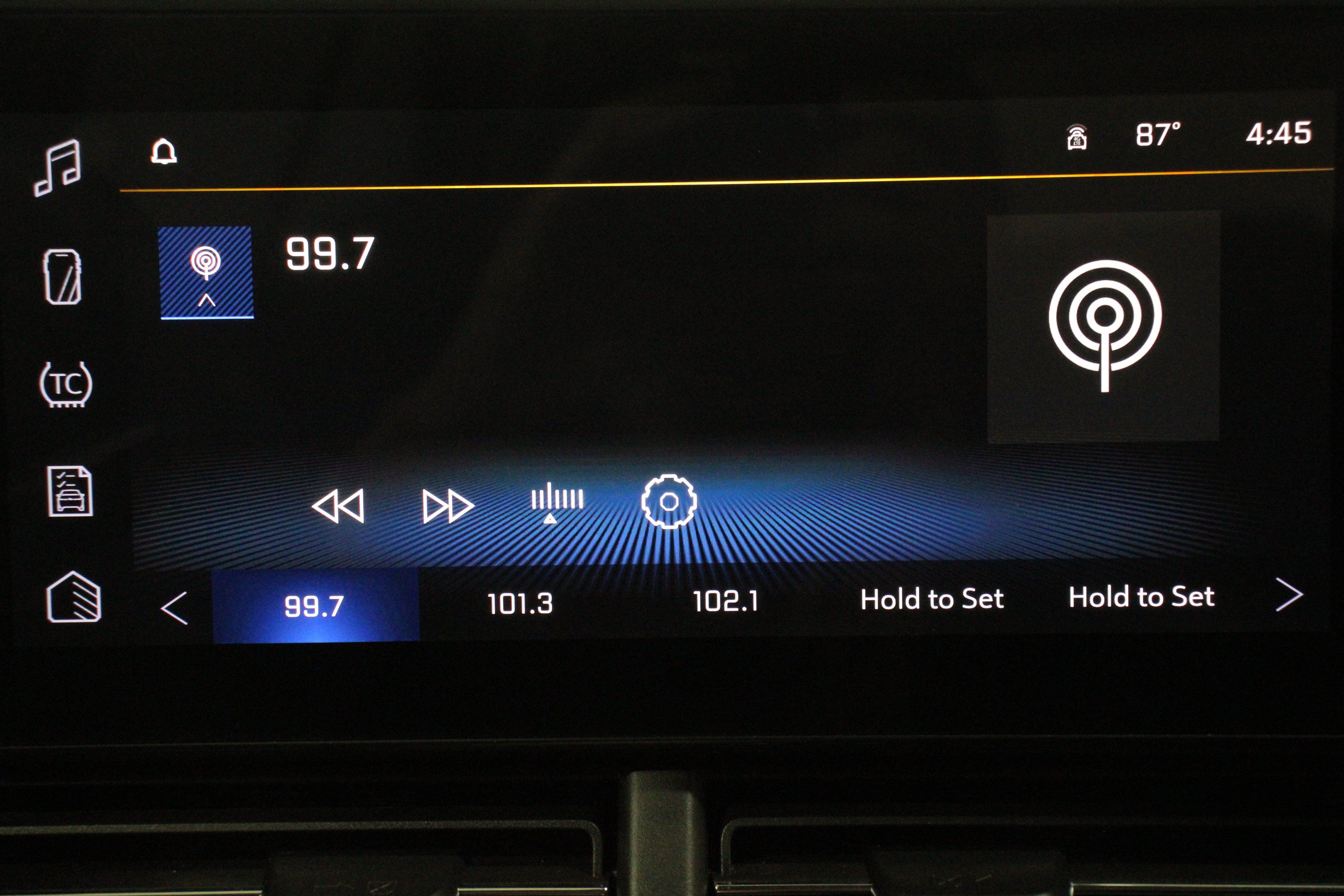Used 2024 Chevrolet Trax LT FWD image 15