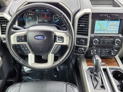 Used 2018 Ford F150 Lariat w/ Equipment Group 501A Mid image 3