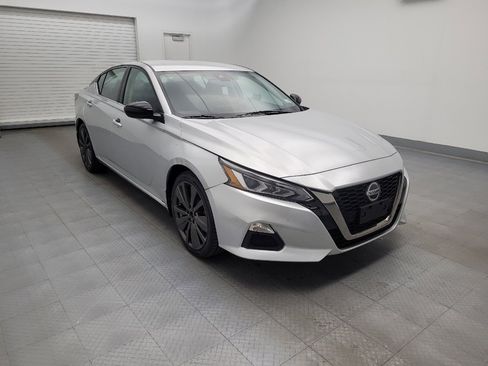 Used 2021 Nissan Altima 2.5 SR image 13