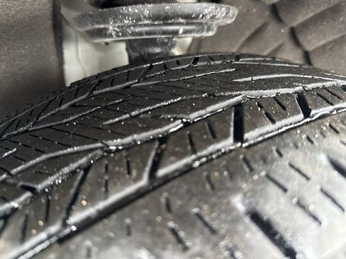 Used 2023 Buick Enclave Premium w/ Experience Buick Package image 34