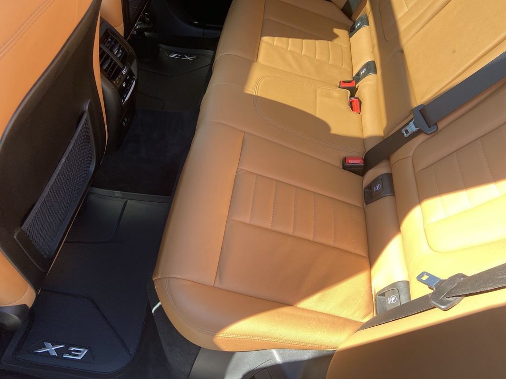 Used 2023 BMW X3 M40i AWD/4WD image 12