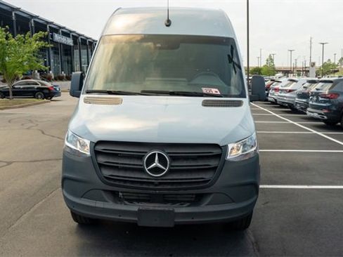New 2024 Mercedes-Benz Sprinter 3500 image 11