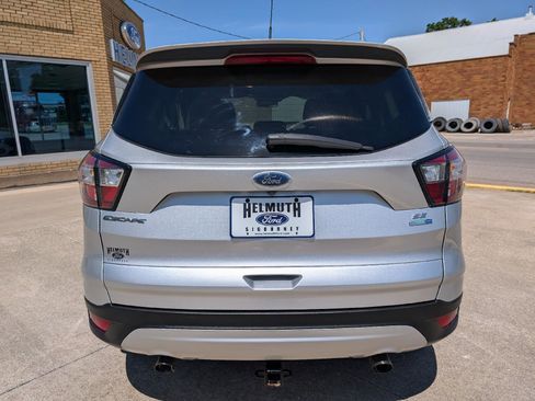Used 2018 Ford Escape SE AWD/4WD image 7