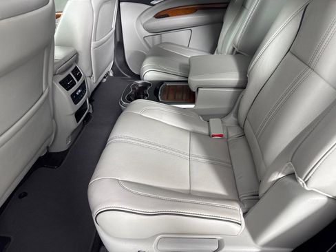 Used 2018 Acura MDX FWD w/ Advance Package image 23