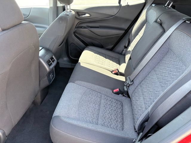 Used 2023 Chevrolet Equinox LT FWD image 7