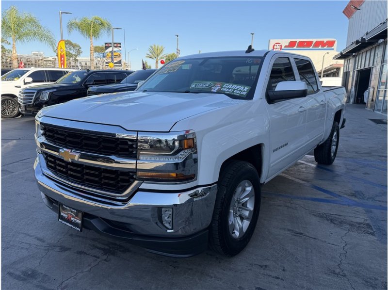 Used 2017 Chevrolet Silverado 1500 LT w/ All Star Edition RWD image 49