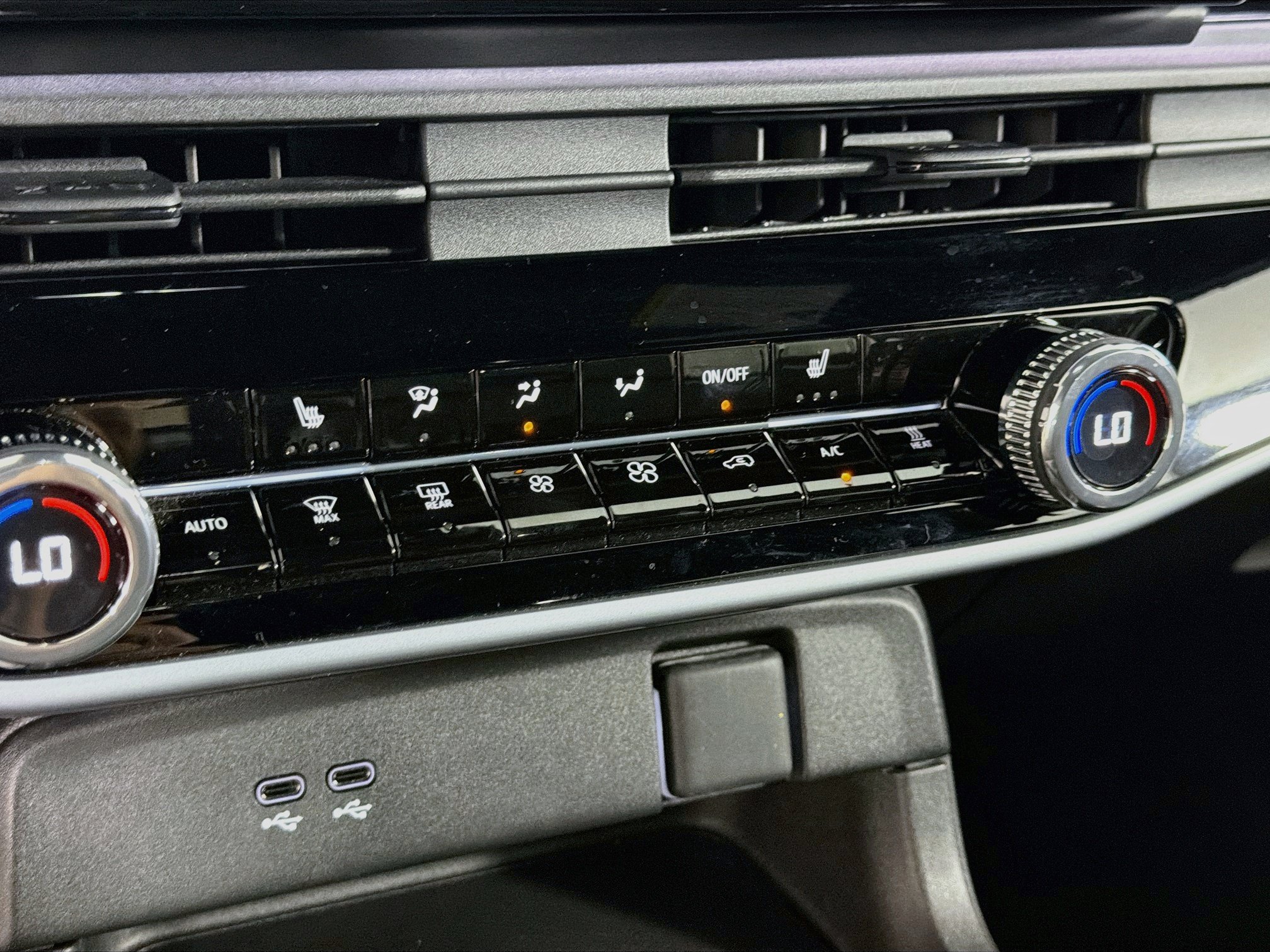 Used 2024 Honda Prologue Touring image 24