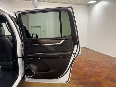 Used 2024 GMC Acadia Denali w/ LPO, Floor Liner Package FWD image 65