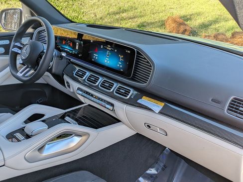 New 2026 Mercedes-Benz GLE 53 AMG 4MATIC image 35