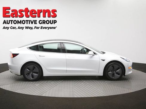 Used 2019 Tesla Model 3 Standard Range RWD image 39