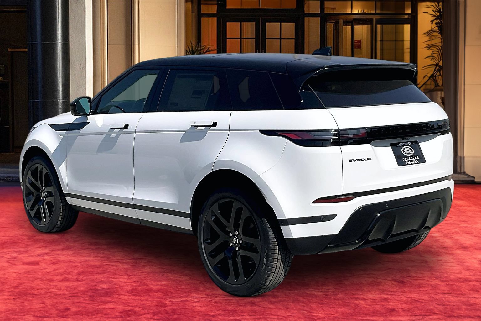 New 2026 Land Rover Range Rover Evoque S AWD/4WD image 4