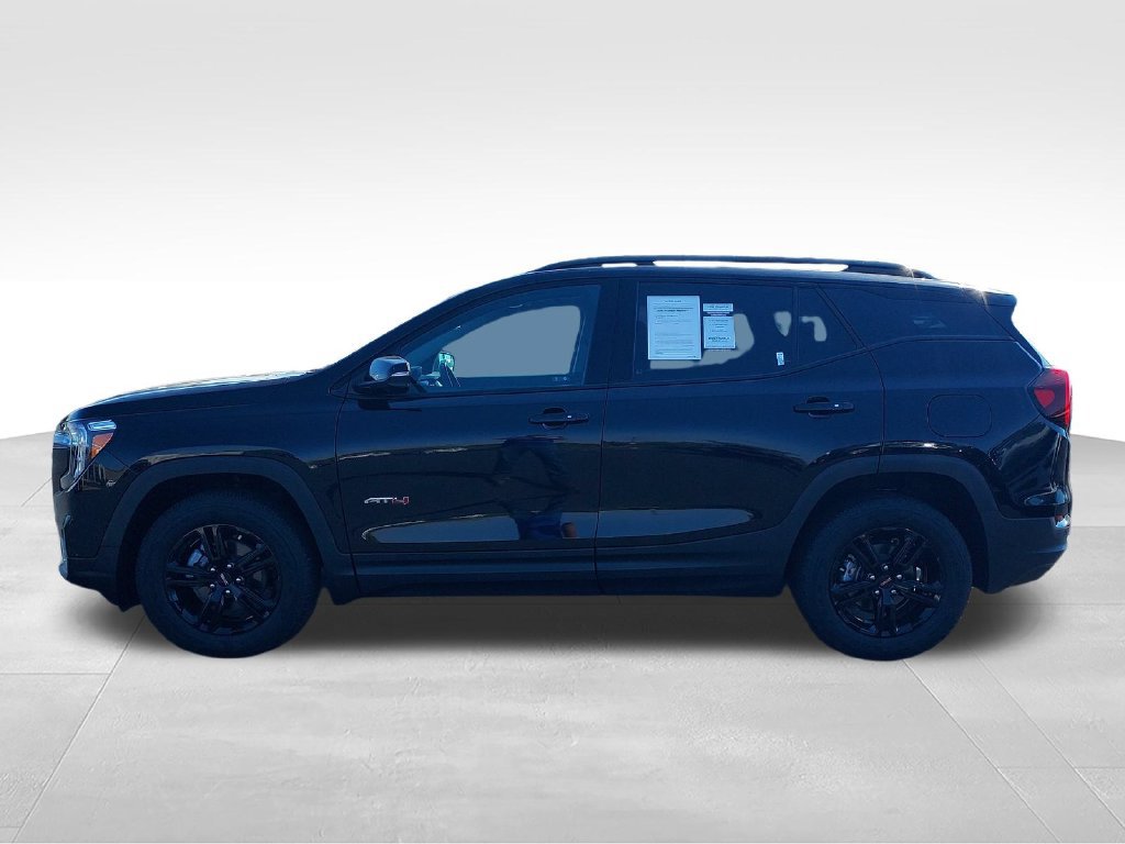 Used 2024 GMC Terrain AT4 w/ Tech Package AWD/4WD image 2