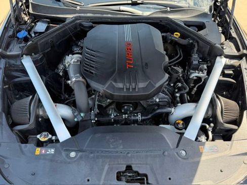 Used 2019 Kia Stinger GT AWD/4WD image 6