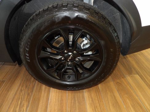Used 2023 Kia Sportage X-Pro AWD/4WD image 9