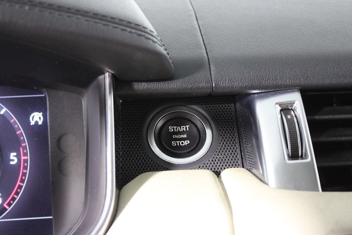 Used 2020 Land Rover Range Rover Sport HSE AWD/4WD image 19