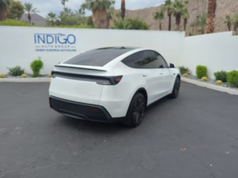Used 2026 Tesla Model Y Long Range AWD/4WD image 5