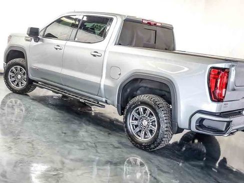 Certified 2024 GMC Sierra 1500 AT4 w/ Technology Package AWD/4WD image 11