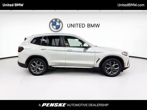 Certified 2024 BMW X3 sDrive30i w/ Premium Package RWD image 4