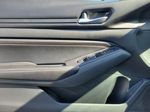 Certified 2021 Nissan Altima 2.5 SR FWD image 16