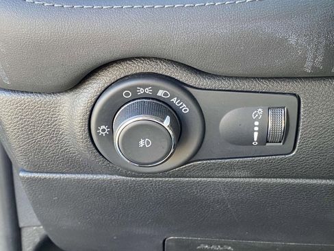 Used 2022 Dodge Durango Citadel image 19