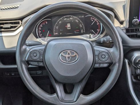 Used 2025 Toyota RAV4 XLE w/ Convenience Package FWD image 11