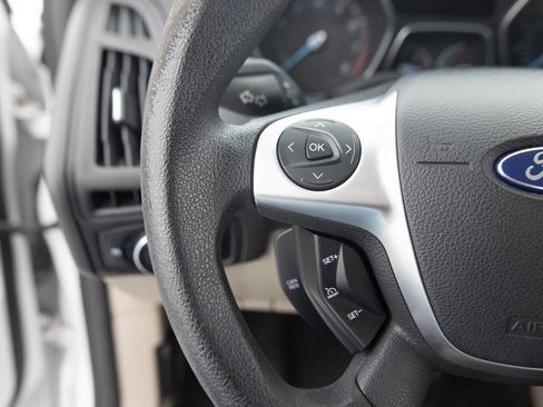 Used 2013 Ford Focus SE FWD image 35