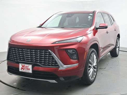 New 2026 Buick Enclave Avenir w/ Super Cruise Package image 2