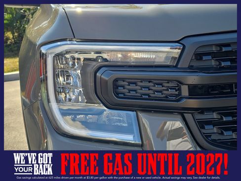 New 2025 Ford Ranger XL w/ Trailer Tow Package RWD image 9