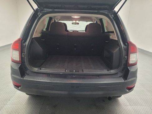 Used 2015 Jeep Compass Sport image 29