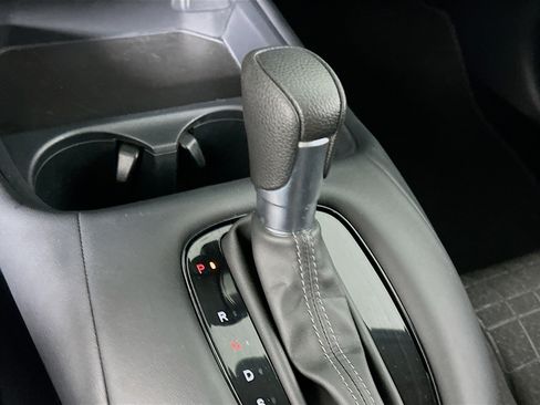 Used 2025 Honda HR-V LX image 24