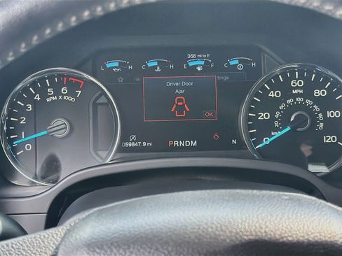 Used 2020 Ford F150 Lariat w/ Equipment Group 502A Luxury AWD/4WD image 11
