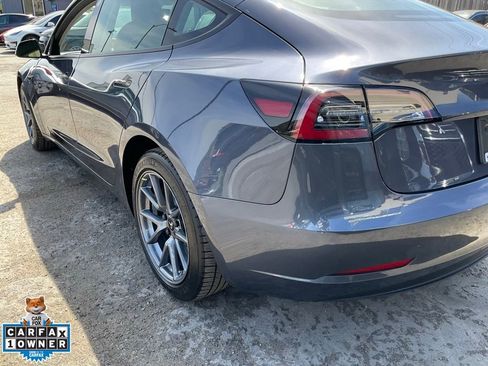 Used 2023 Tesla Model 3 Standard Range image 86