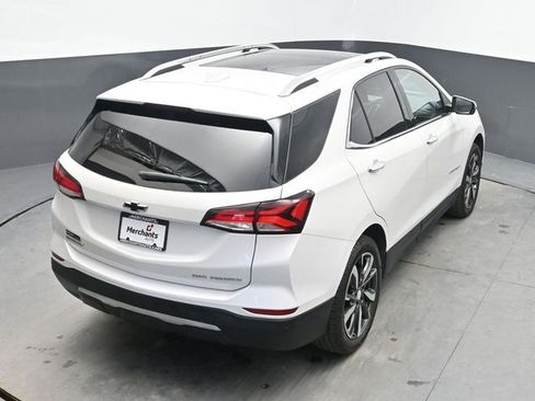 Used 2022 Chevrolet Equinox Premier AWD/4WD image 28