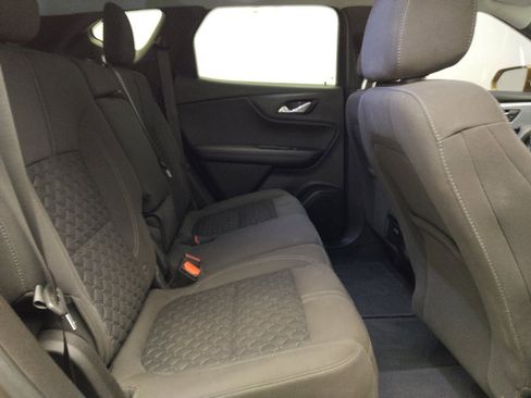 Used 2019 Chevrolet Blazer LT image 19