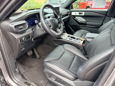 Used 2024 Ford Explorer ST w/ Equipment Group 401A AWD/4WD image 14