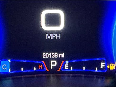 Used 2021 Chrysler 300 Touring L image 12