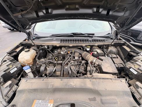 Used 2020 Ford Edge SE FWD image 31