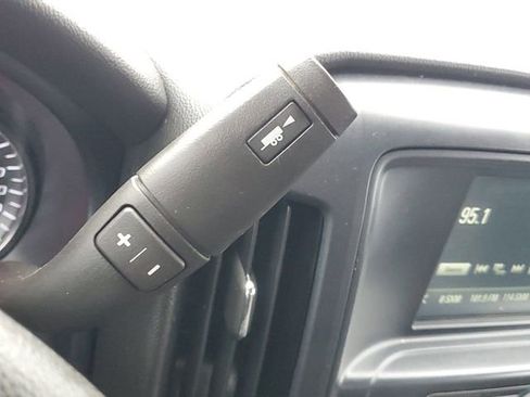 Certified 2018 Chevrolet Silverado 1500 Custom w/ Custom Value Package image 21